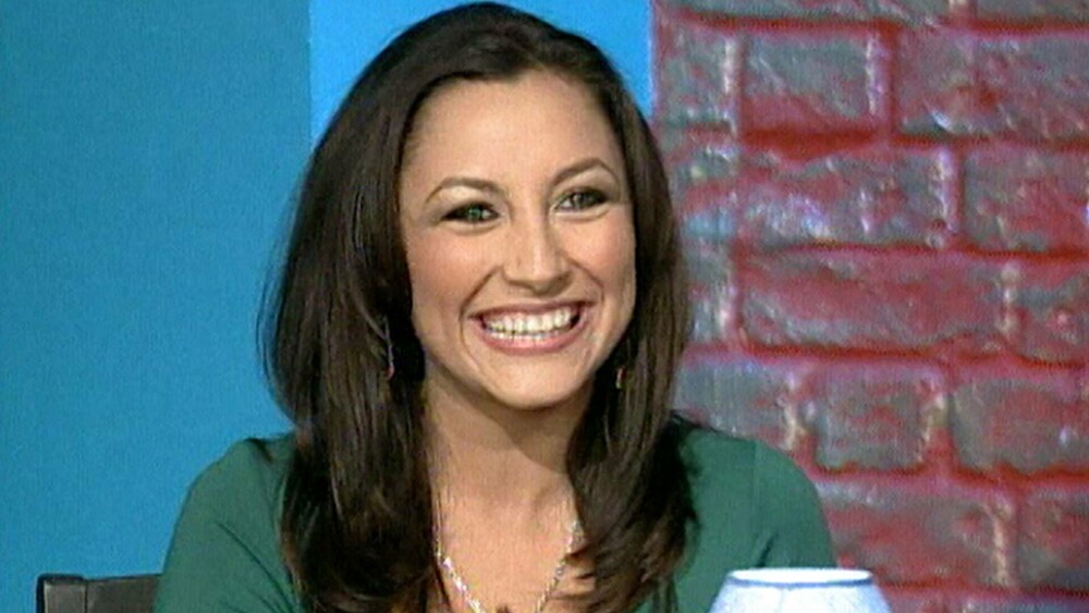 Prima ediție a emisiunii lui Cătălin Măruță, din 2007, de la PRO TV. Cum arăta „Happy Hour” la debut. Imagini de arhivă - Imaginea 9