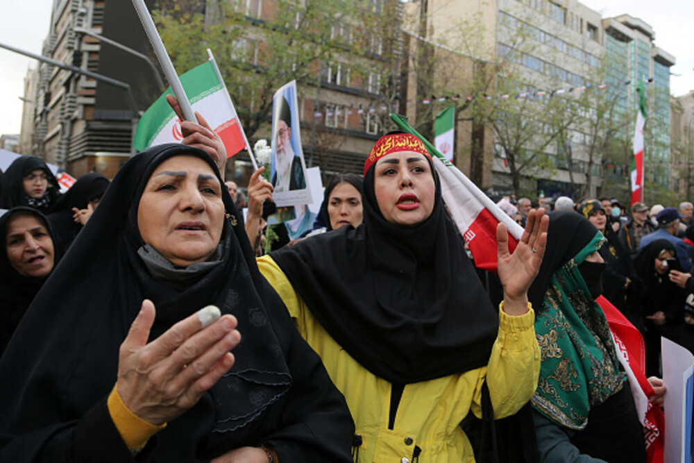 Un medic din Iran a dezvăluit că au fost amenințați că vor fi arestați dacă tratează protestatari răniți - Imaginea 5