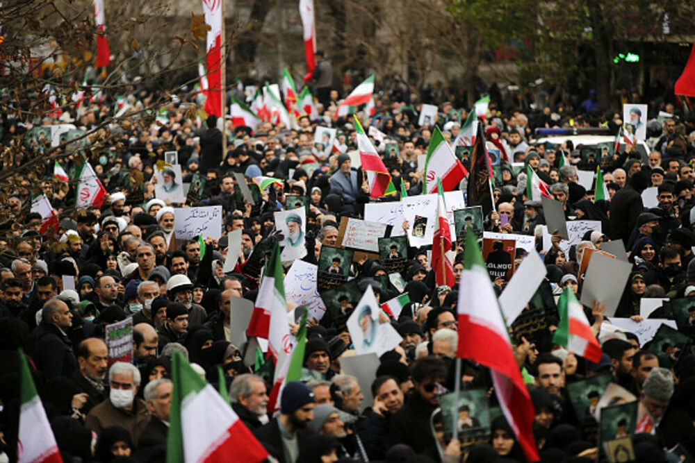 Un medic din Iran a dezvăluit că au fost amenințați că vor fi arestați dacă tratează protestatari răniți - Imaginea 11