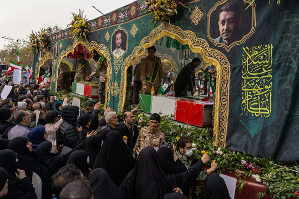 Un medic din Iran a dezvăluit că au fost amenințați că vor fi arestați dacă tratează protestatari răniți - Imaginea 19