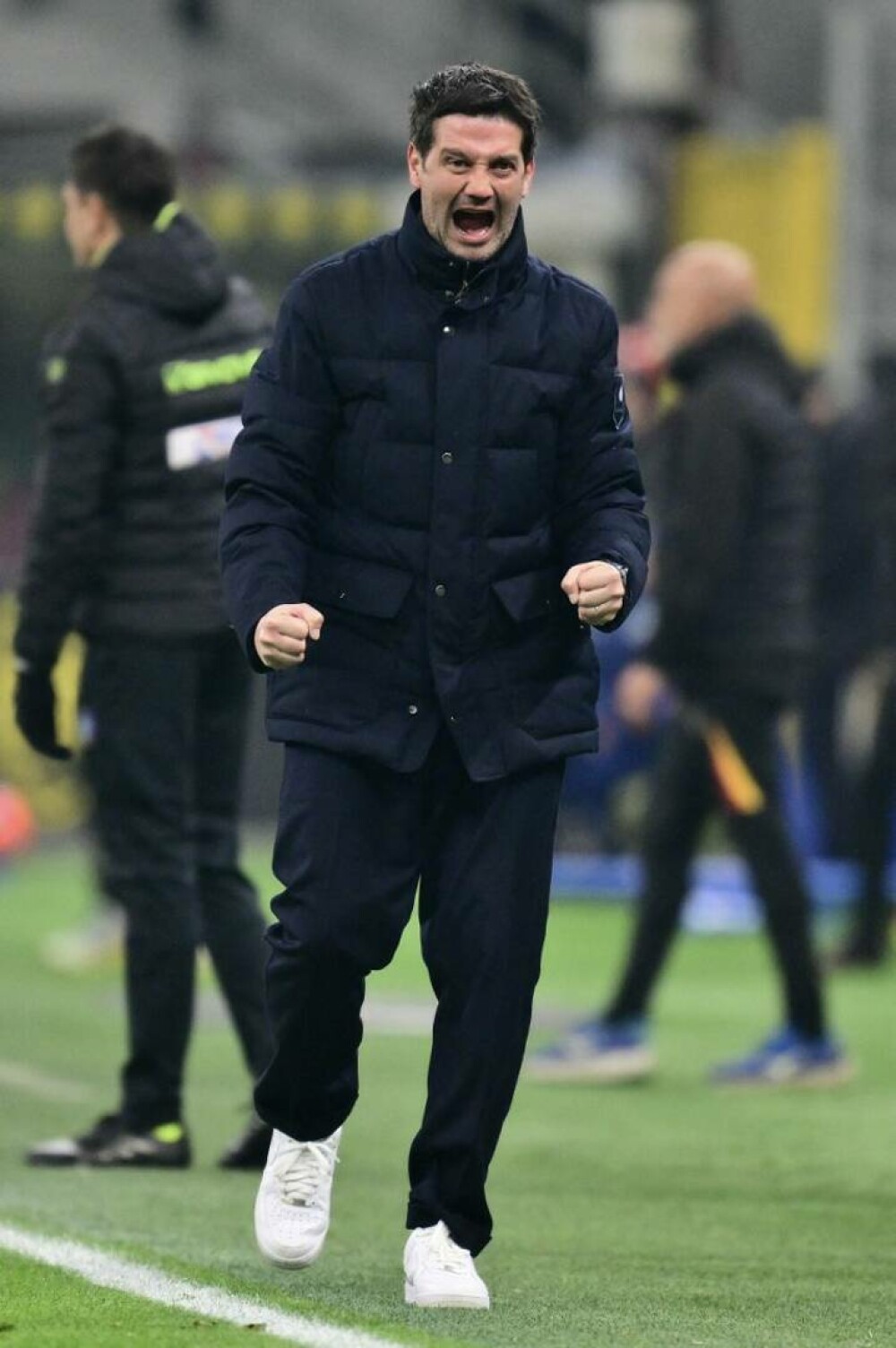 Reacțiile incredibile ale lui Chivu din ultimul meci cu Inter. Cum a fost surprins la marginea terenului | GALERIE FOTO - Imaginea 10