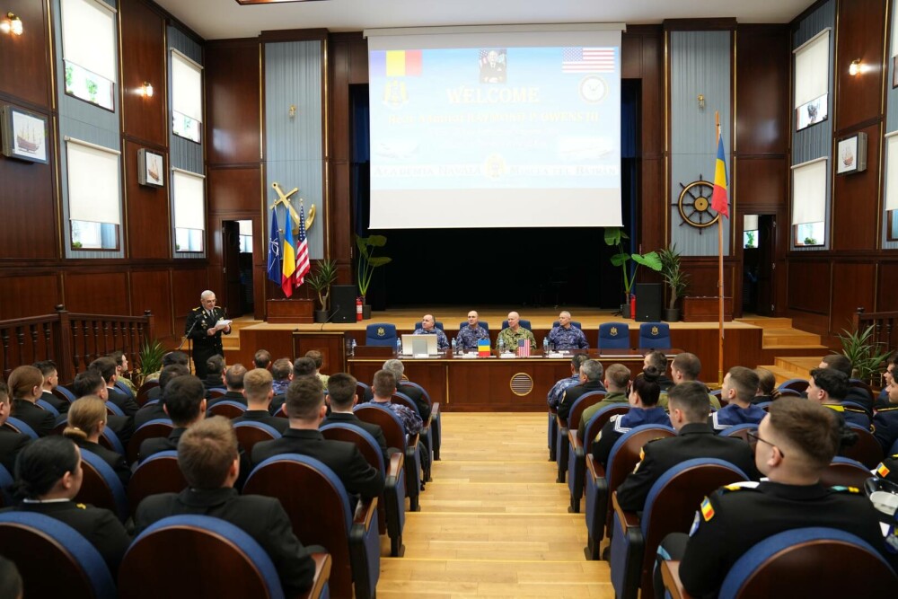 Un șef al Marinei SUA a vizitat Divizionul 508 Rachete de Coastă al Forțelor Navale Române. Ce au transmis americanii | FOTO - Imaginea 20