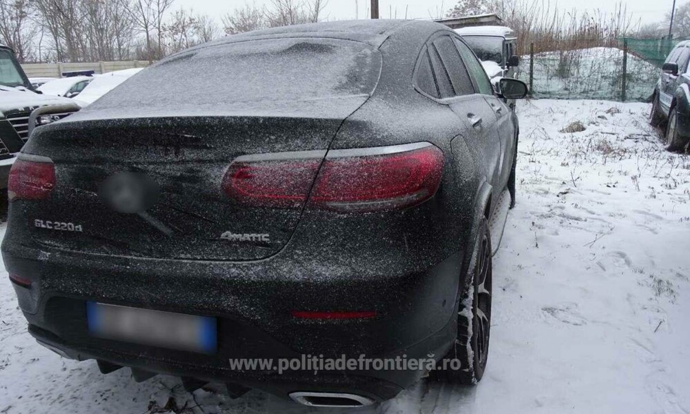 Un șofer a rămas fără mașina de 30.000 de euro în urma unui control în trafic, în Giurgiu. Ce au descoperit polițiștii. FOTO - Imaginea 1