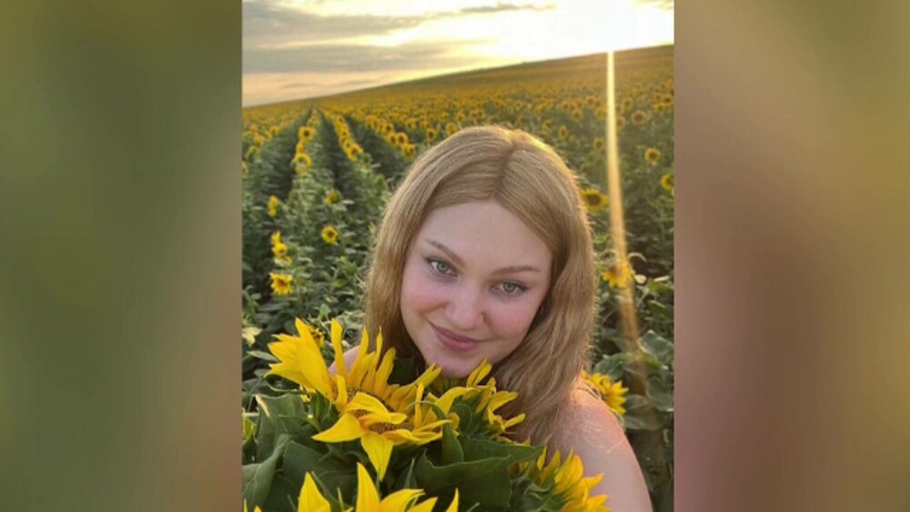 O nouă șansă la viață pentru o tânără bolnavă de cancer. În doar 8 zile, s-au strâns 2,3 milioane de dolari pentru tratament - Imaginea 5