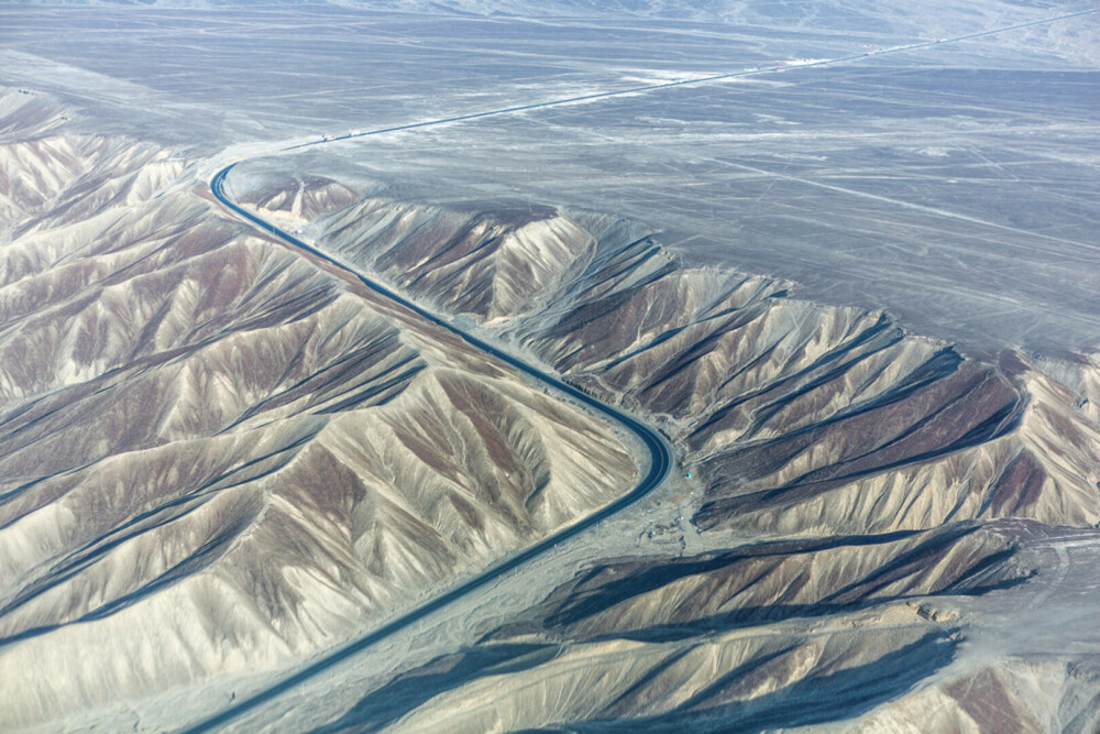 Cea mai lungă șosea din lume traversează 14 țări și două continente. Parcurgerea ei poate dura și un an de zile - Imaginea 2