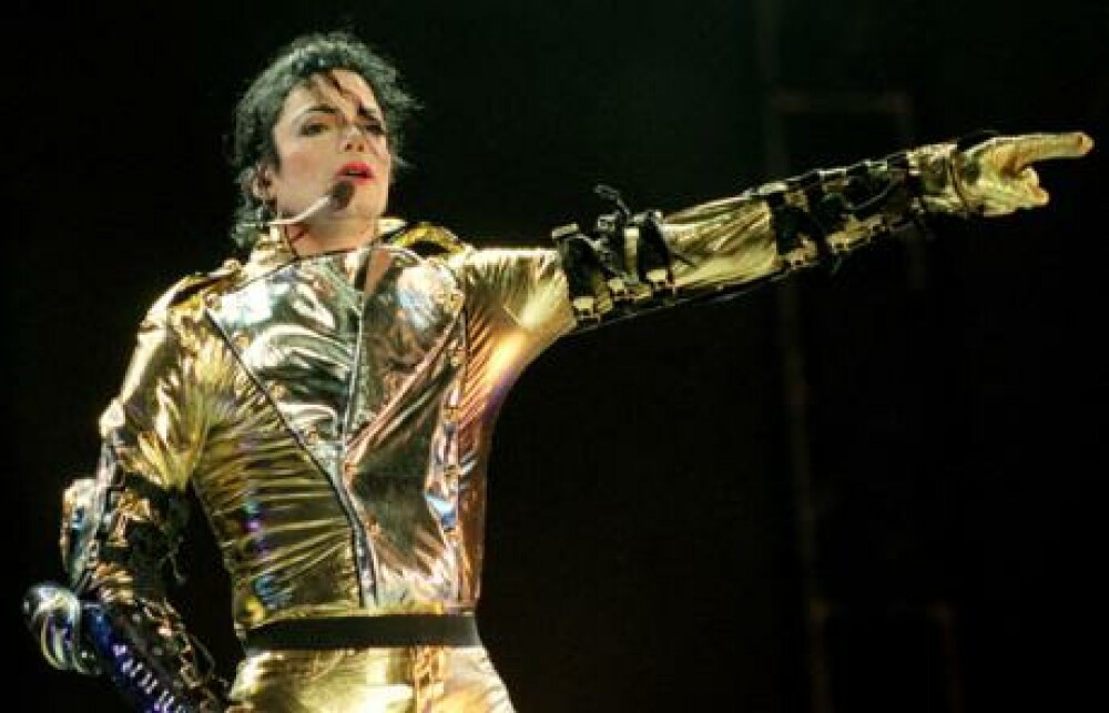 RETROSPECTIVA De ce il iubim pe Michael Jackson! - Imaginea 31