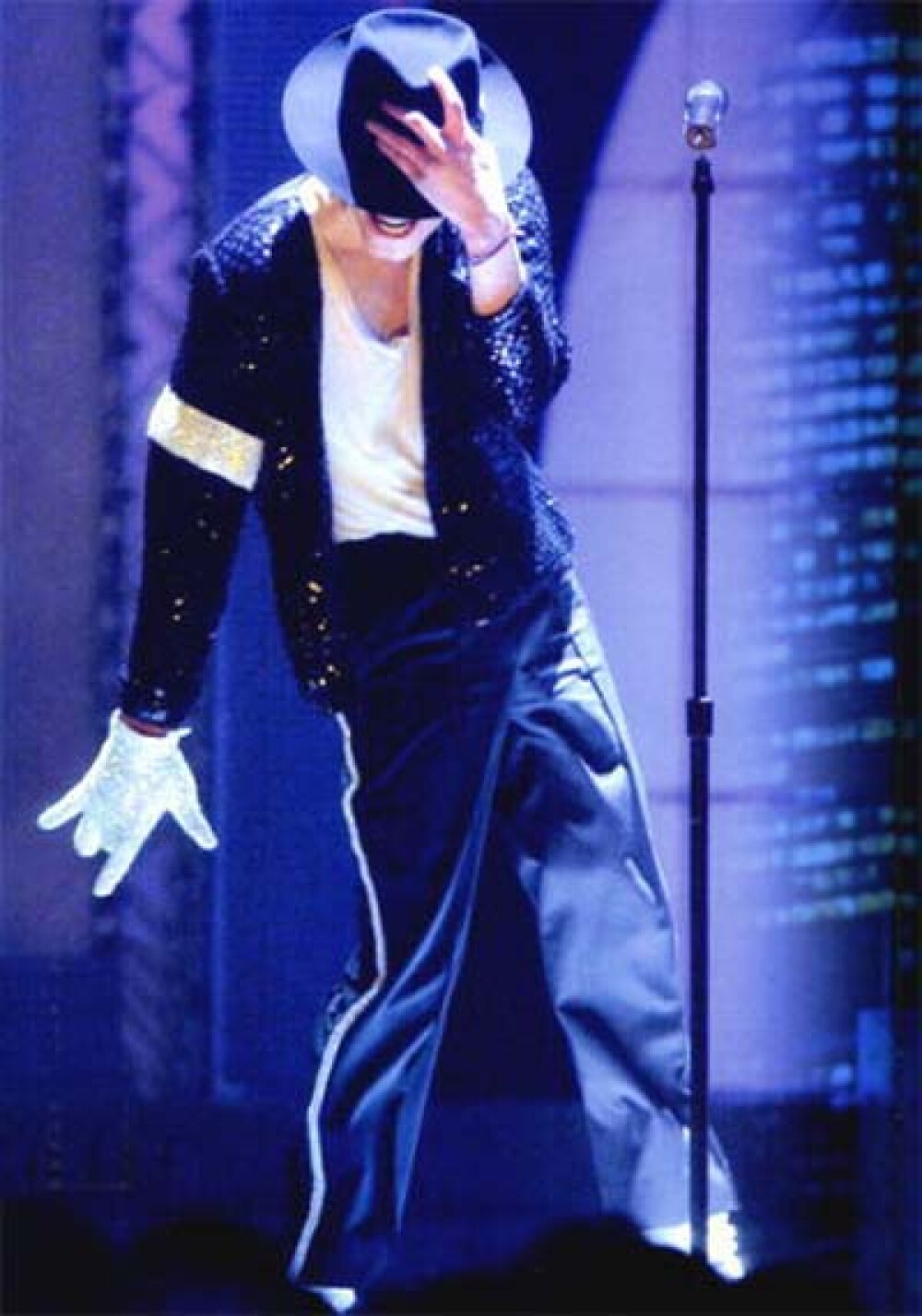 Michael Jackson, omul care a unit milioane de semeni - Imaginea 14