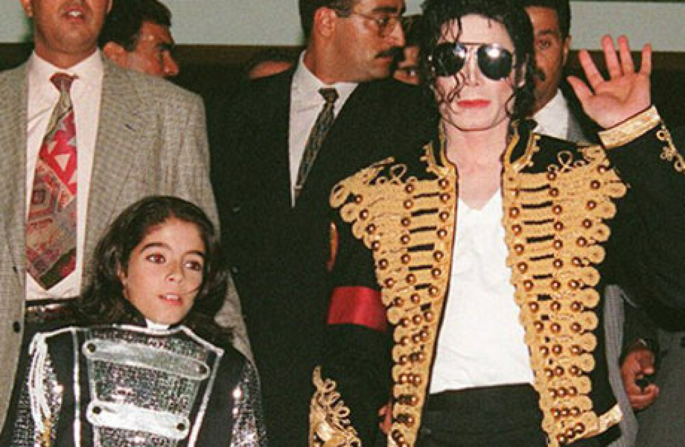 RETROSPECTIVA De ce il iubim pe Michael Jackson! - Imaginea 16