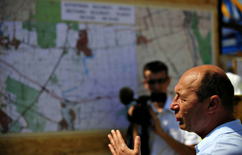 Basescu, huiduit indelung la Baile Tusnad, cand a vorbit despre autonomie - Imaginea 1