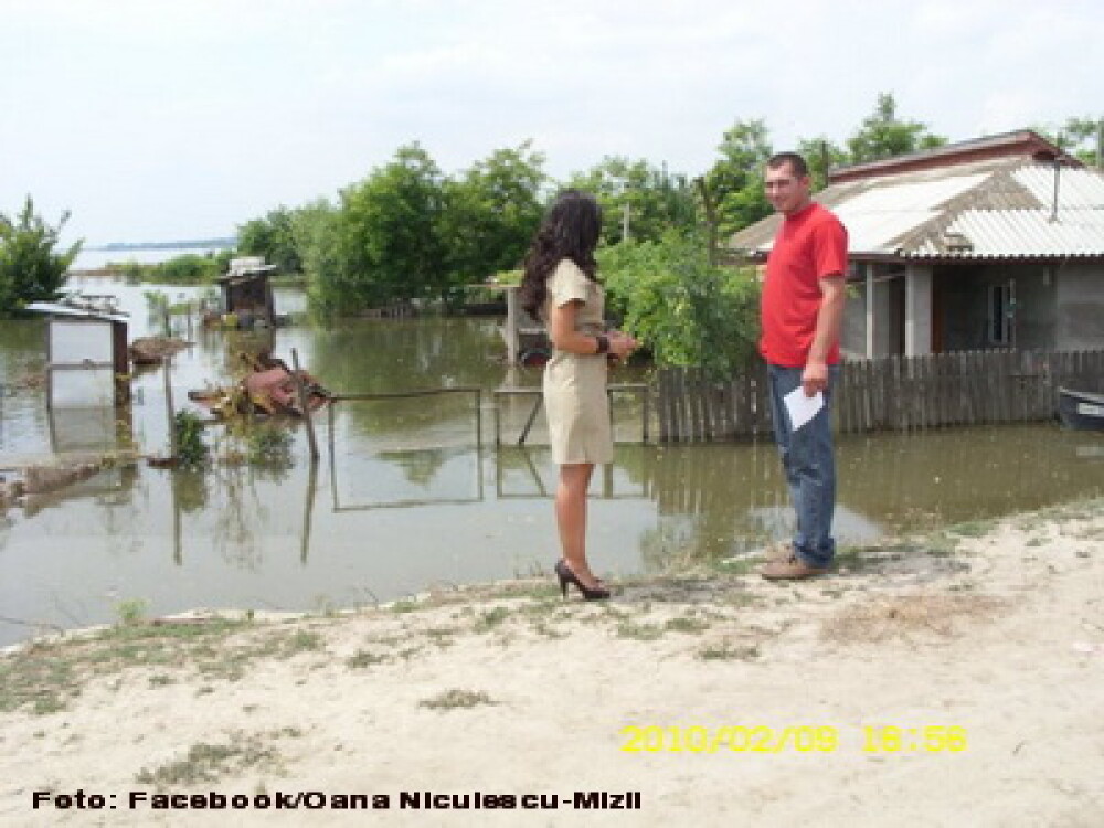 Deputatul Oana Niculescu-Mizil, pe tocuri la inundatii - Imaginea 2