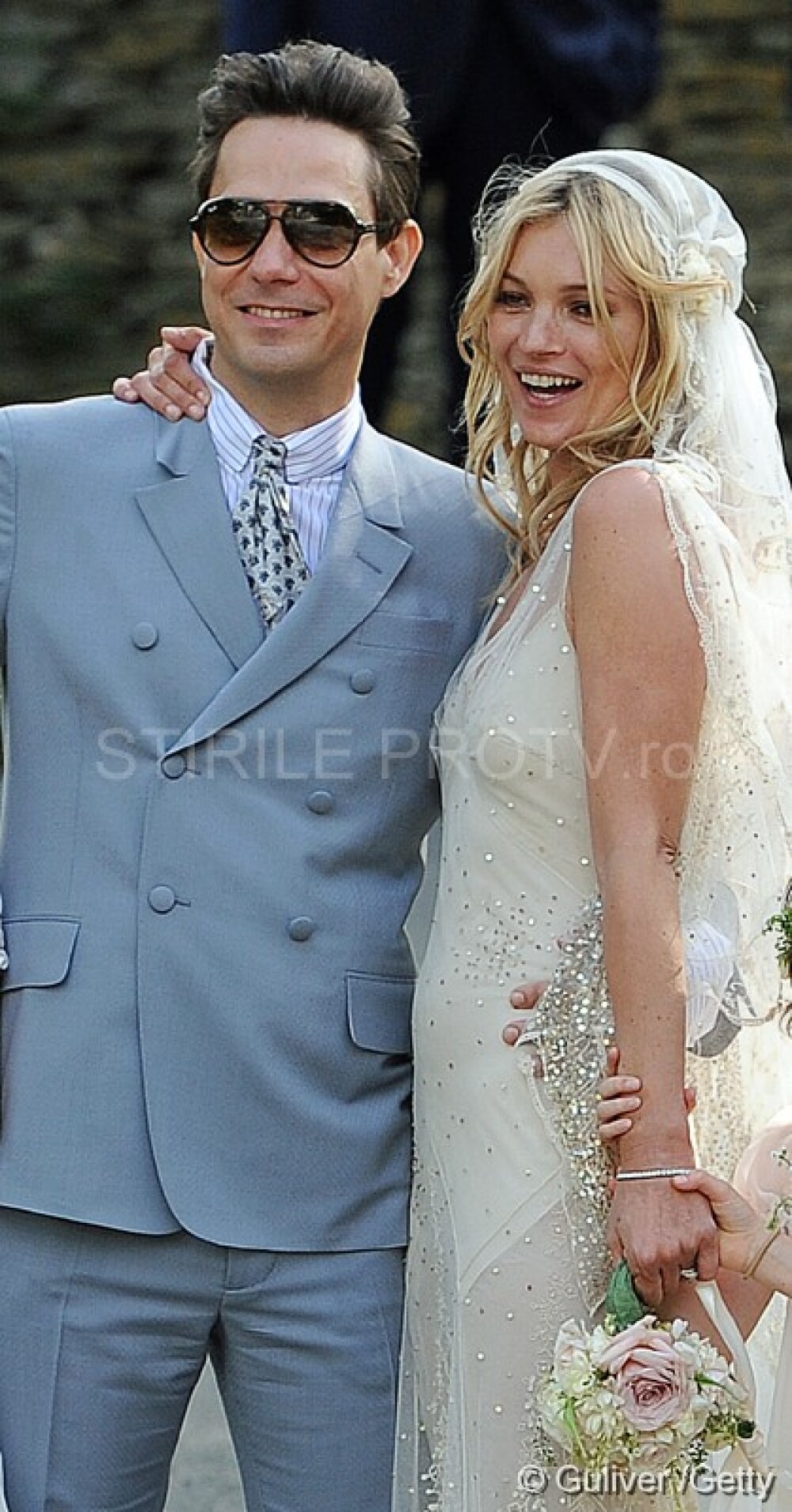 Fite de diva. Kate Moss a inchis doua orase ca sa nu fie deranjata la nunta. GALERIE FOTO - Imaginea 7