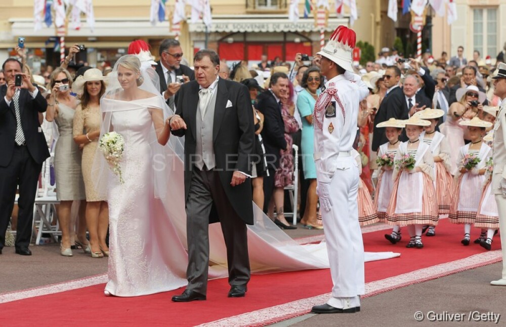 Monaco are o noua printesa. Lacrimi, zambete, emotii si parada modei la nunta verii. VIDEO si FOTO - Imaginea 13