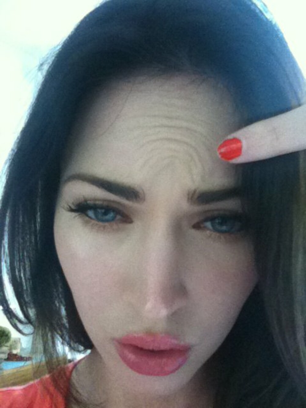 Ce a vrut Megan Fox sa demonstreze cu aceste poze? GALERIE FOTO - Imaginea 2