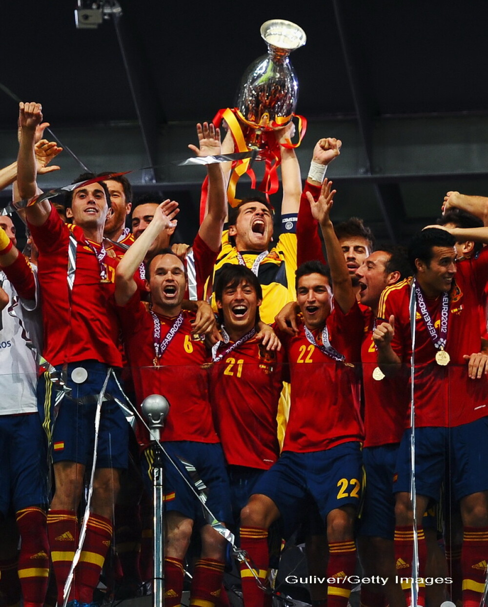 Spania a invins Italia cu 4-0 si a castigat Campionatul European de Fotbal, a doua oara consecutiv - Imaginea 3