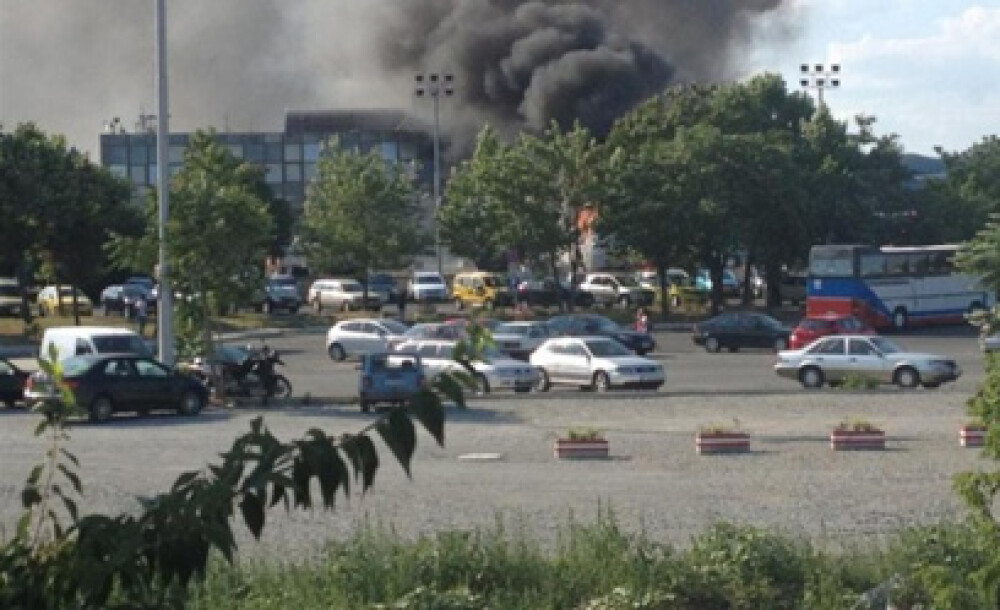 Atentat fara precedent la Marea Neagra. Un autocar a explodat in urma unui atac terorist. VIDEO - Imaginea 1