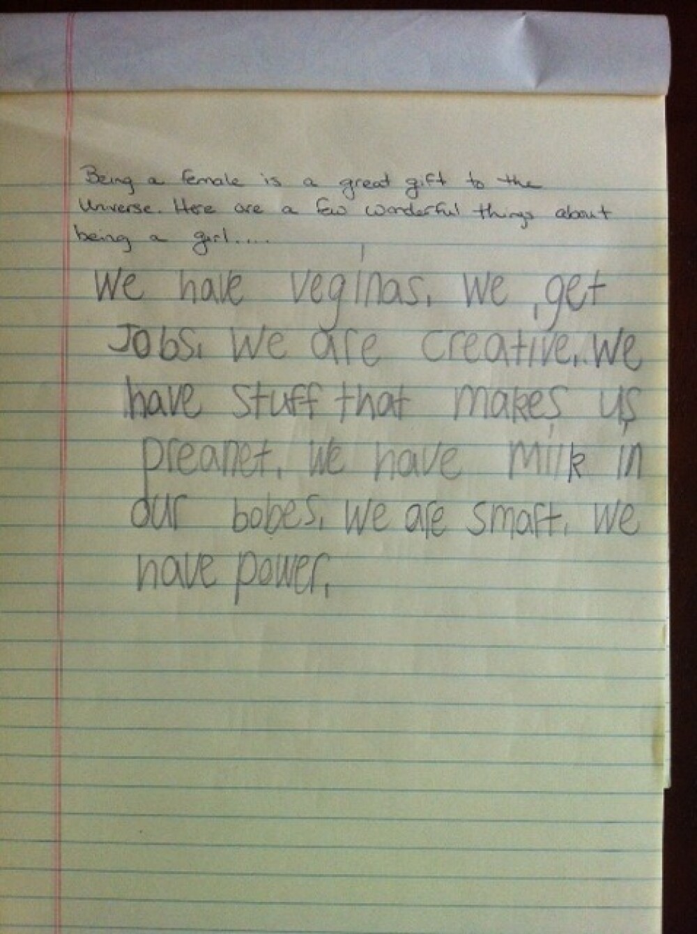 Scrisoarea unei fetite de 8 ani a ajuns viral pe internet.Cum raspunde la 