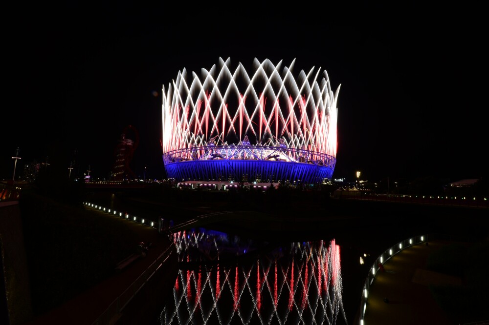 JO 2012. Ceremonia de deschidere, imaginile spectacolului de 27 de milioane de euro de la Londra - Imaginea 19
