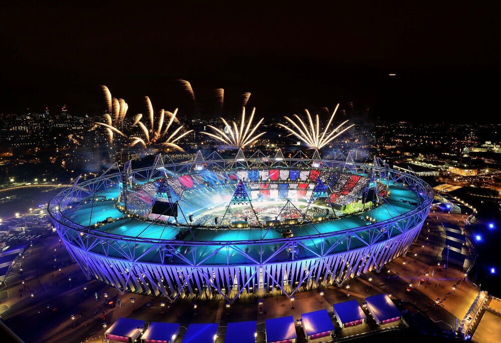 JO 2012. Ceremonia de deschidere, imaginile spectacolului de 27 de milioane de euro de la Londra - Imaginea 4