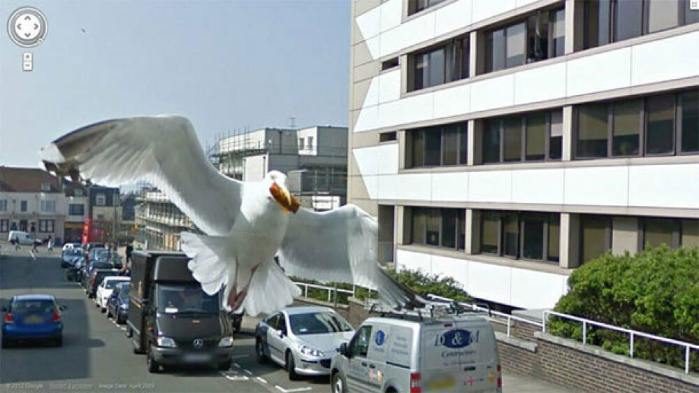 Scene inexplicabile surprinse de Google Street View. Ce apare in aceste imagini. Galerie FOTO - Imaginea 1