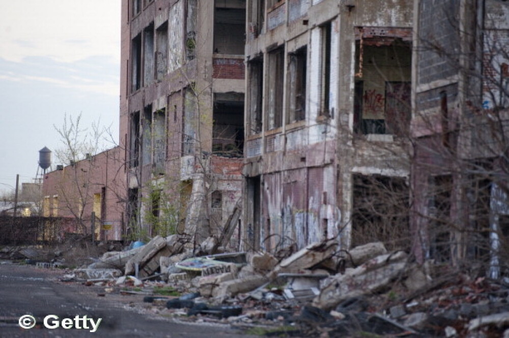 Detroit, cel mai mare oras american declarat in faliment: cum a pierdut jumatate din populatie - Imaginea 7