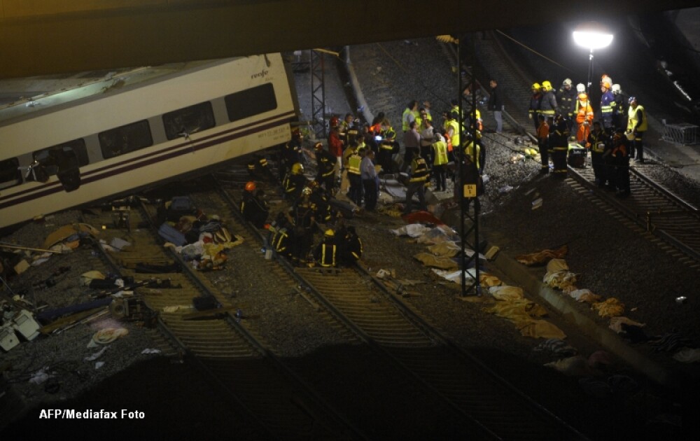 Catastrofa feroviara cu 80 morti in Spania. Prima inregistrare cu momentul in care trenul a deraiat - Imaginea 10