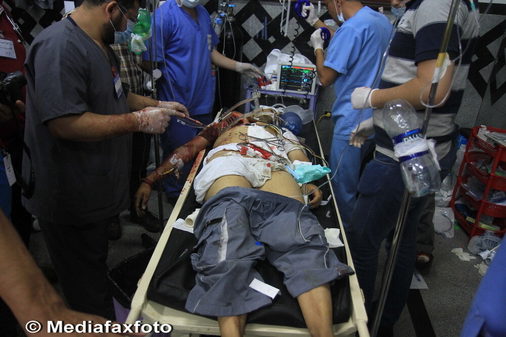 CNN: Egiptul fierbe. Cel putin 75 de morti si 1000 de raniti in urma protestelor din Cairo - Imaginea 2