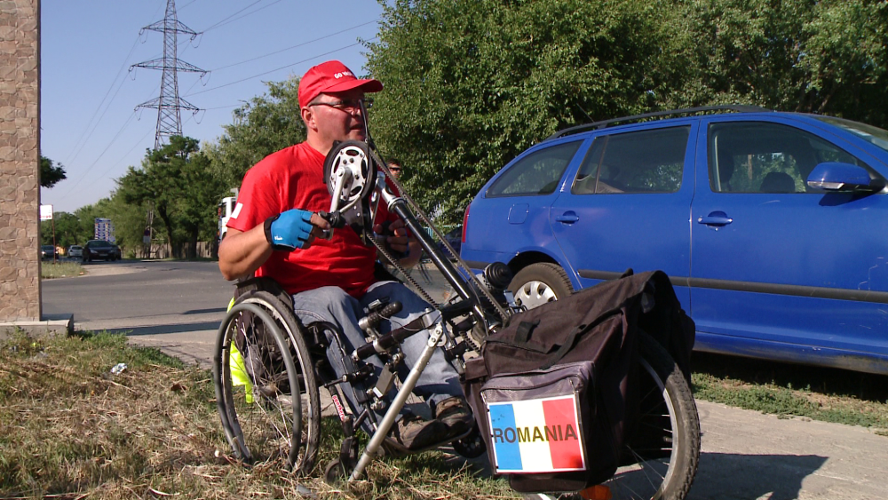 In drumul catre cel mai nordic punct al Europei,lugojeanul in scaun cu rotile s-a oprit la Timisoara - Imaginea 8