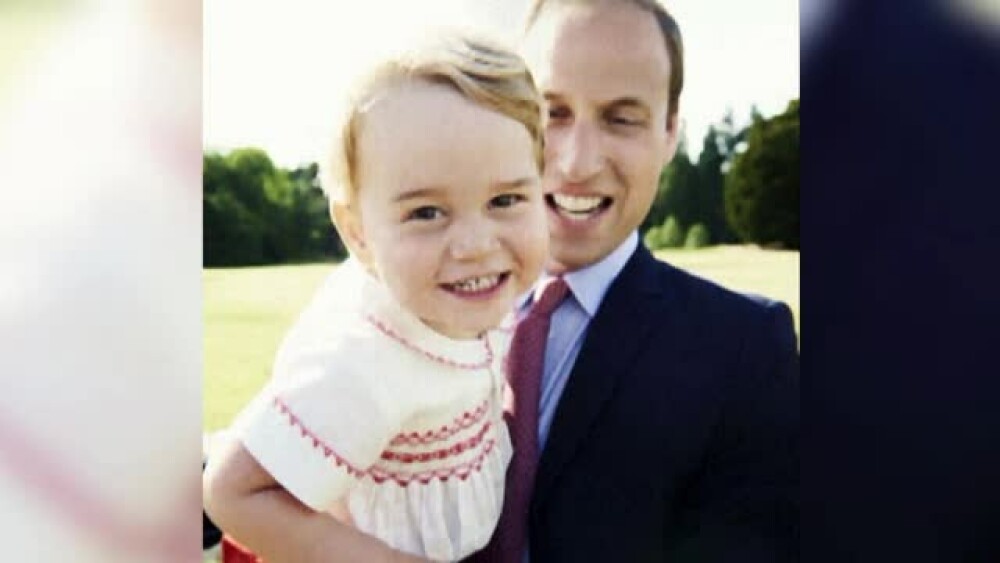 William si Kate au facut publice imagini cu fiica lor, la 6 luni. Pozele au fost facute chiar de mama Printesei Charlotte - Imaginea 3