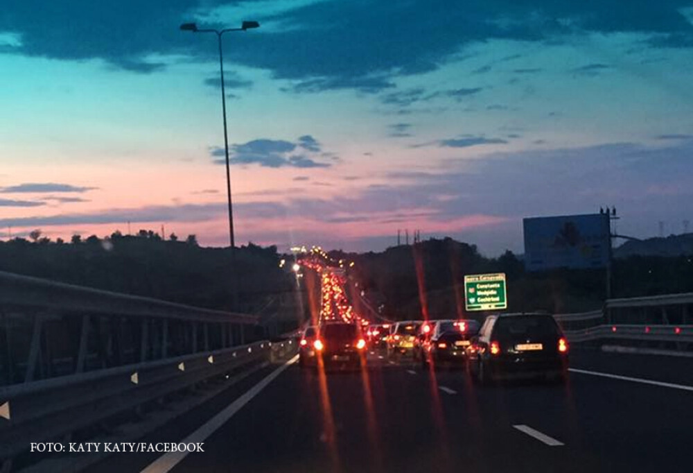 Accident in lant pe Autostrada Soarelui: o persoana a fost grav ranita. Traficul s-a reluat spre Capitala pe 2 benzi. FOTO - Imaginea 7