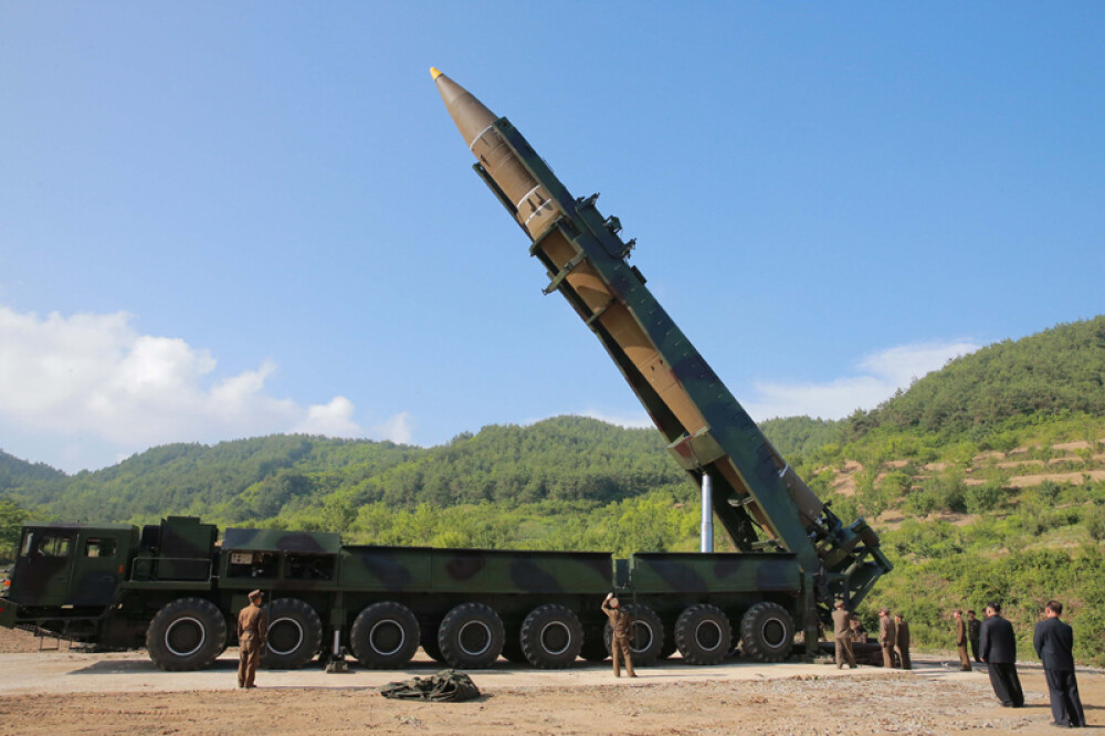 Experţii militari americani recunosc că nu pot intercepta rachetele nord-coreene - Imaginea 7