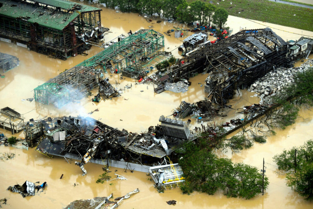 Imagini apocaliptice în Japonia, din cauza inundațiilor. Cel puțin 20 de oameni au murit - Imaginea 4