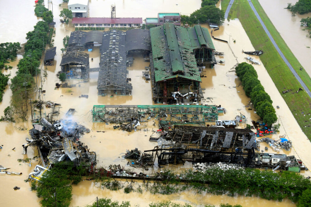 Imagini apocaliptice în Japonia, din cauza inundațiilor. Cel puțin 20 de oameni au murit - Imaginea 6