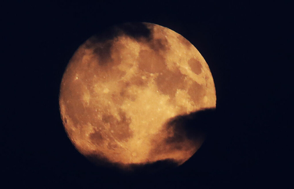 Eclipsă de Lună pe 14 martie 2025. Vezi eclipsa totală de Lună Sângerie în imagini - GALERIE FOTO - Imaginea 4
