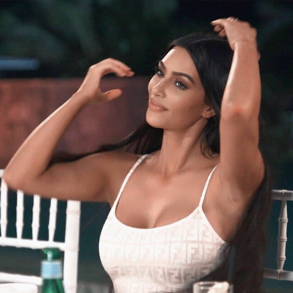 Kim Kardashian, în cea mai sexy ținută de până acum. Cum arată la 38 de ani - Imaginea 13