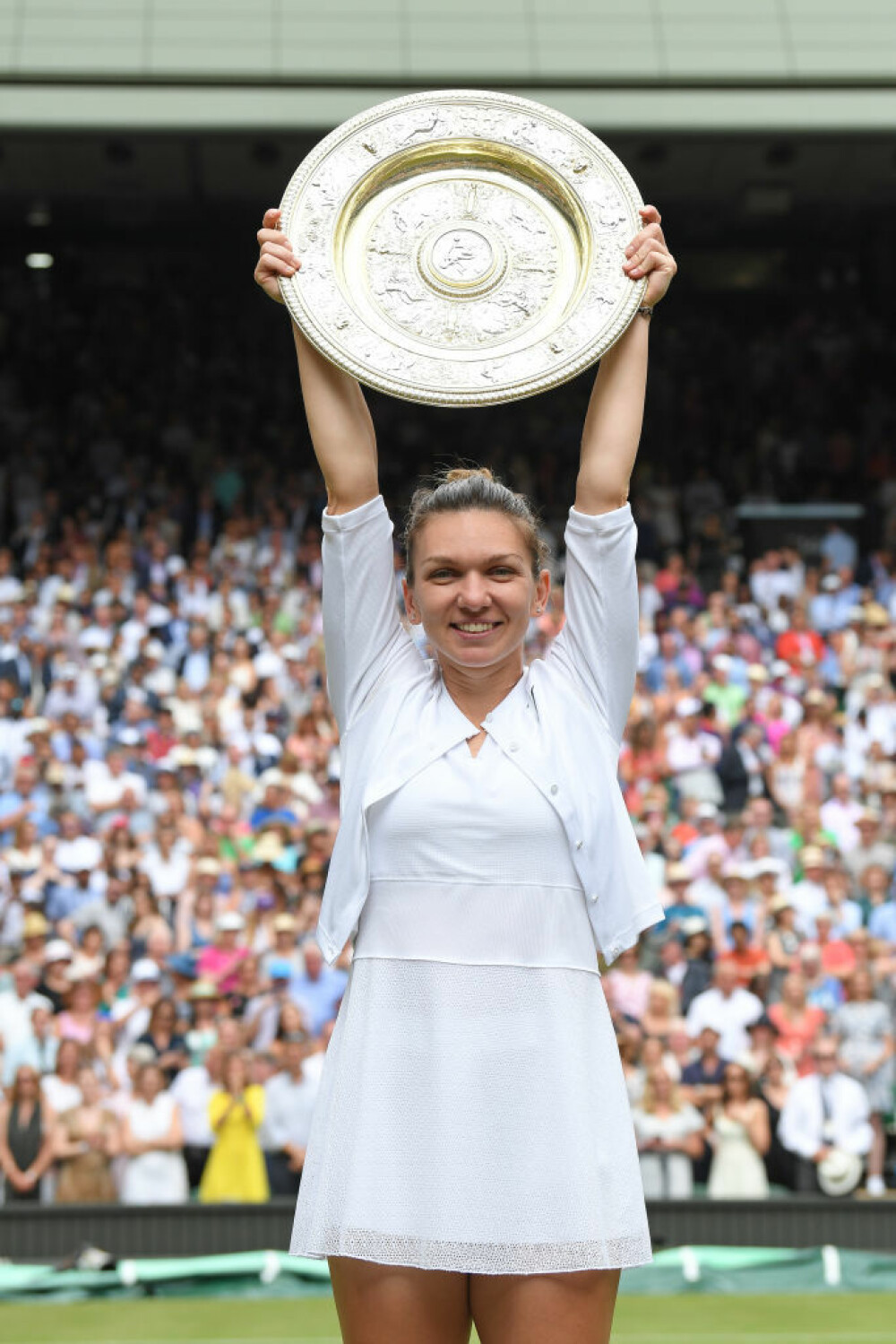 Simona Halep, prima campioană a României la Wimbledon. Victorie istorică, în mai puţin de o oră - Imaginea 17