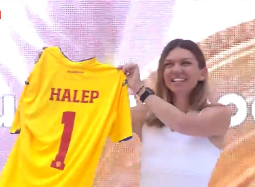 Simona Halep a prezentat românilor trofeul Wimbledon. Filmul finalei istorice și ceremonia de pe Arena Națională - Imaginea 17