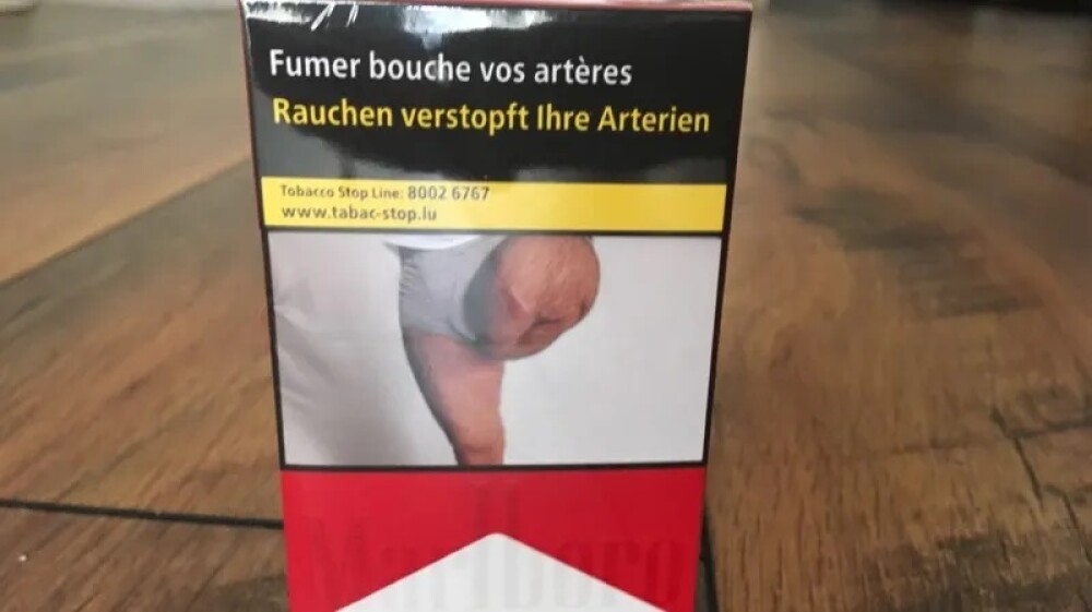 Descoperirea făcută de un bărbat pe un pachet de țigări: 