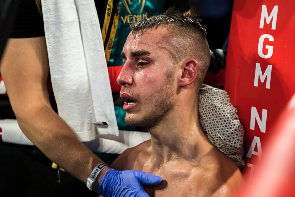 Reacția rivalului lui Dadashev, mort după pumnii încasați în ring. Nu vrea banii de pe meci - Imaginea 1