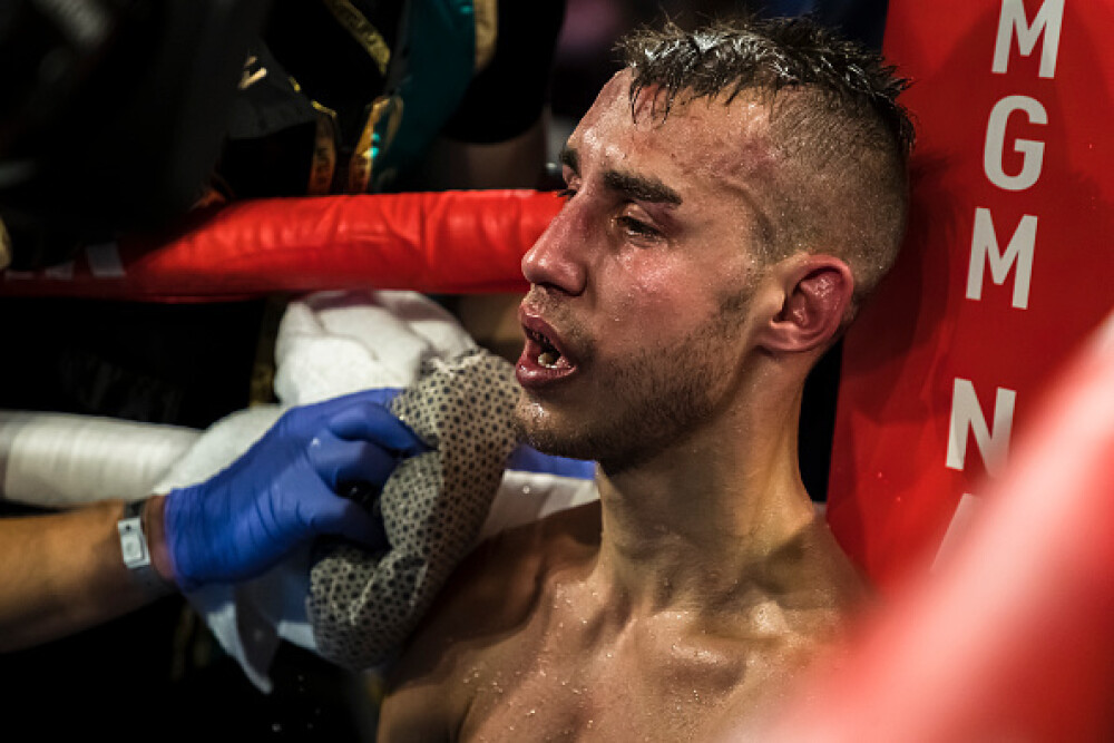 Reacția rivalului lui Dadashev, mort după pumnii încasați în ring. Nu vrea banii de pe meci - Imaginea 5