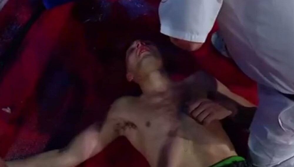 Momentul tulburător în care Hugo Santillan, al doilea boxer mort, s-a prăbușit în ring - Imaginea 2