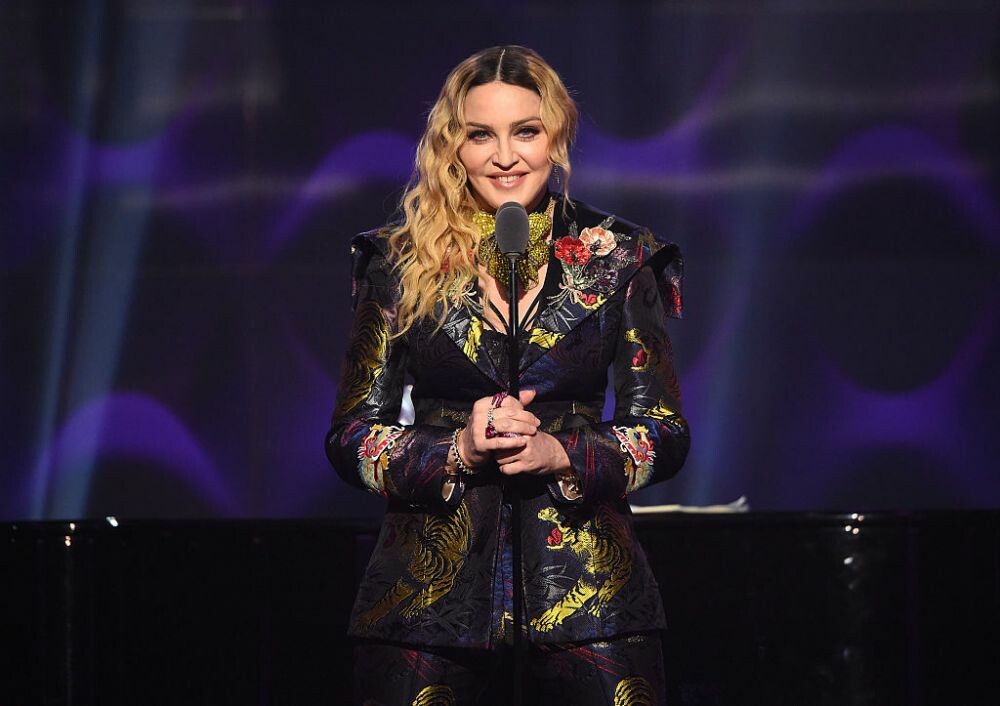 Cum arată Madonna topless la 61 de ani. Fanii sunt uimiți: ”Wow, arăți fabulos” - Imaginea 9
