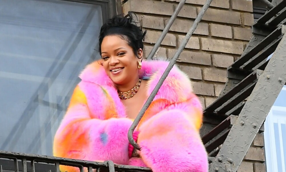 Rihanna închiriază cea mai scumpă casă pe care o deține. Câți bani cere pe lună vedeta - Imaginea 1