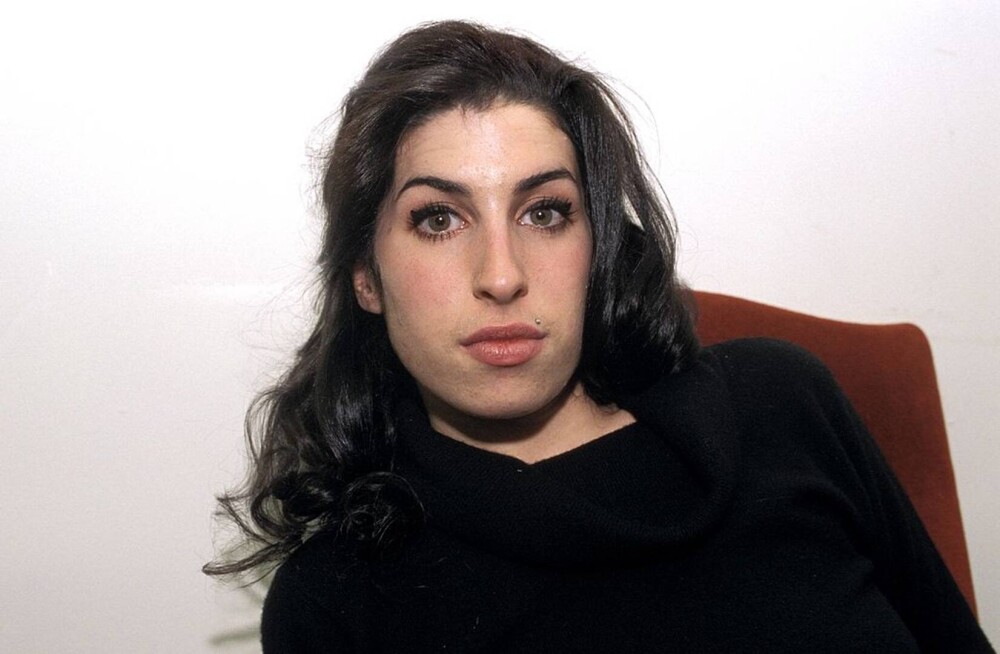 Zece ani de la decesul cântăreței Amy Winehouse. Detalii neștiute din viața artistei - Imaginea 2