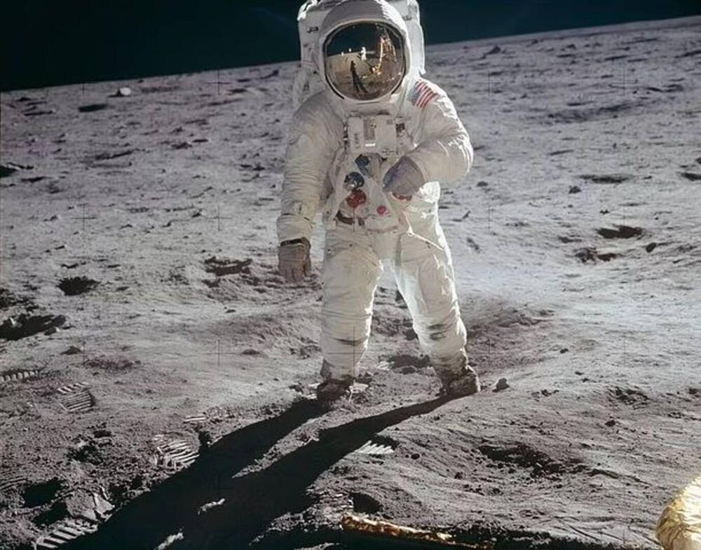 Soția lui Buzz Aldrin, Anca Faur, a murit la vârsta de 66 de ani. Mesajul transmis de fostul astronaut - Imaginea 6