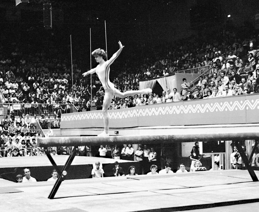 Nadia Comăneci și primul 10 din istoria gimnasticii mondiale. 47 de ani de când Zeița de la Montreal a câștigat planeta - Imaginea 17