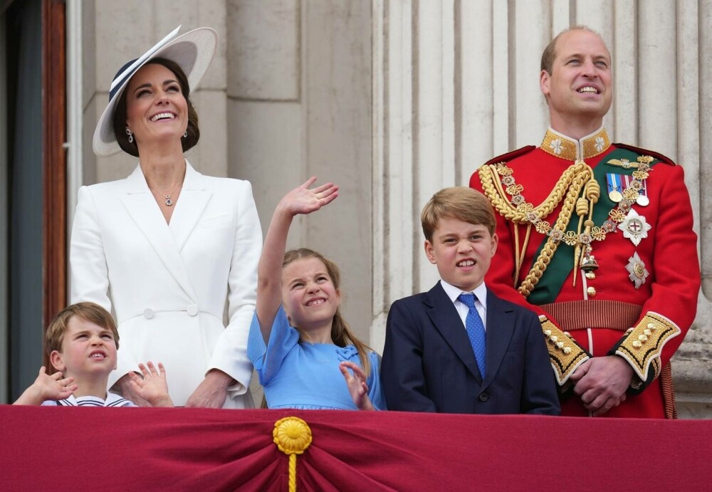 Prințul George împlinește 9 ani. Viața sa în imagini - GALERIE FOTO - Imaginea 8