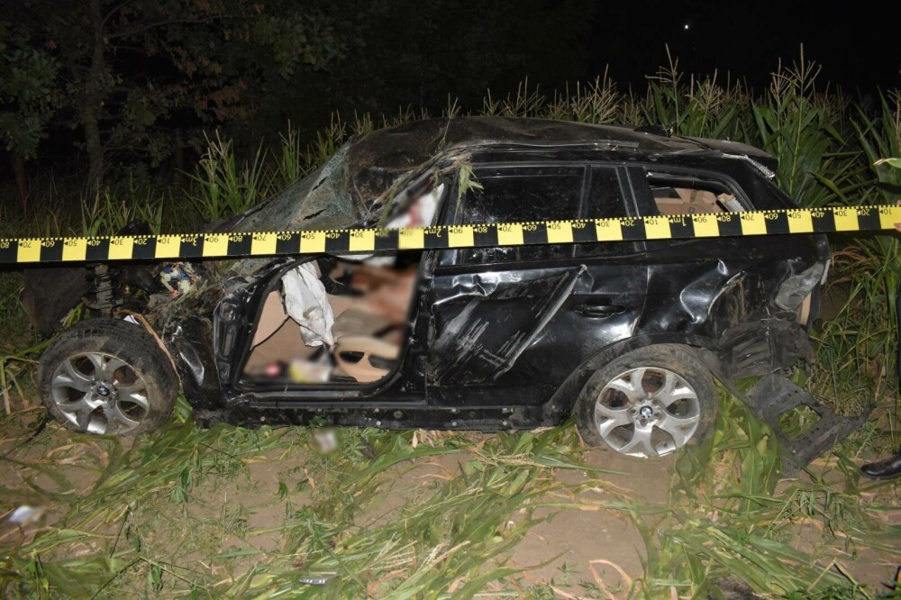 Familie distrusă în Focșani. O fată de 15 ani a fugit noaptea cu iubitul și au făcut accident cu mașina, iar ea a murit - Imaginea 7