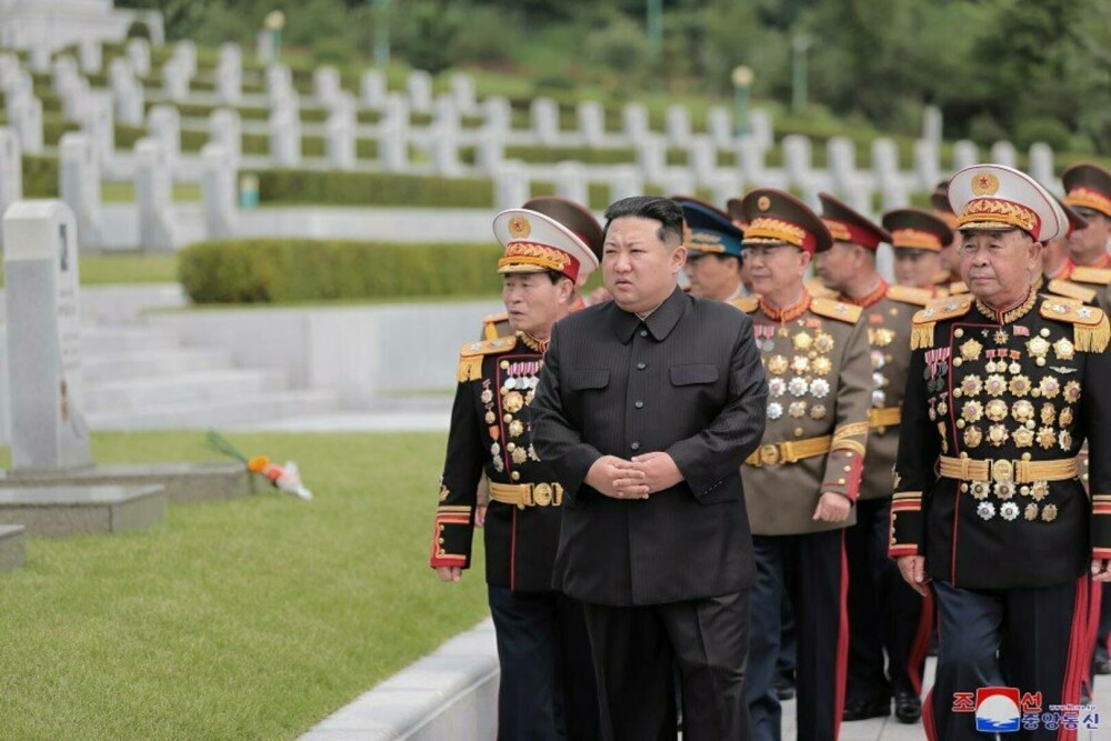 Kim Jong Un, liderul Coreei de Nord, amenință cu arme nucleare pe fondul tensiunilor cu SUA și Coreea de Sud - Imaginea 5