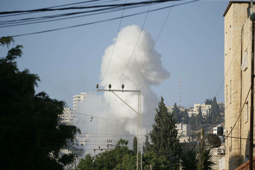 VIDEO. Israelul a lansat unul dintre cele mai mari atacuri asupra unui oraș din Cisiordania din ultimii aproape 20 de ani - Imaginea 3