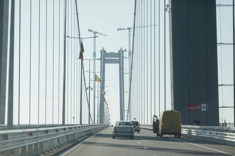 Podul suspendat de la Brăila a fost inaugurat, chiar dacă nu este complet finalizat. În ce condiții se poate circula | FOTO - Imaginea 2